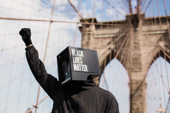 Black Lives Matter Movement - Point2Note