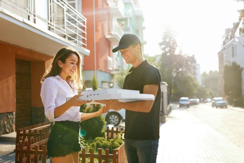 Online Food Delivery - Point2Note